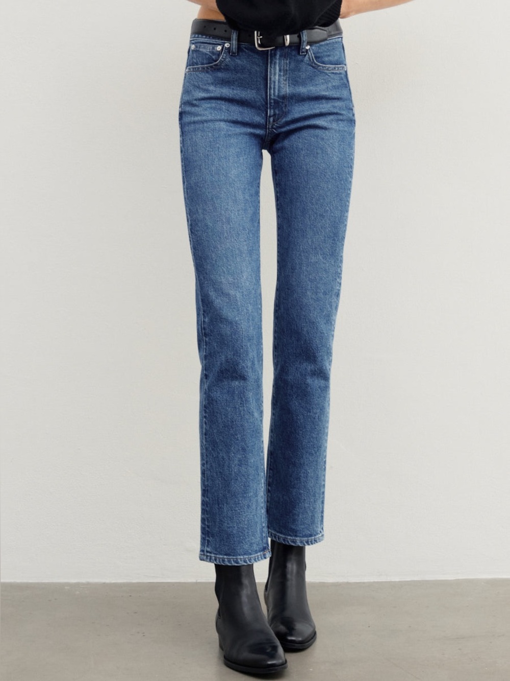 AYR “LaLa” Jeans, 28R, True Story wash - like new/very lightly worn!